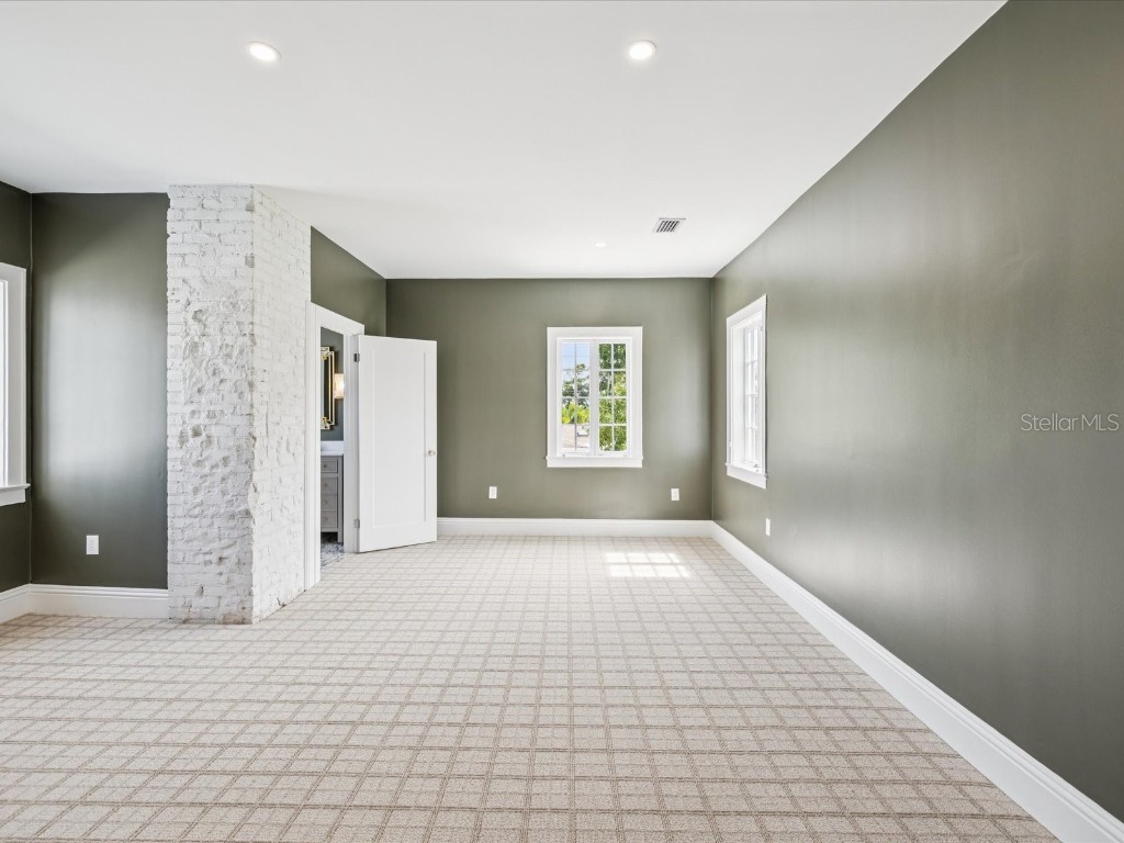 456 Gardenia Street Belleair FL 33756 TB8408753 image30