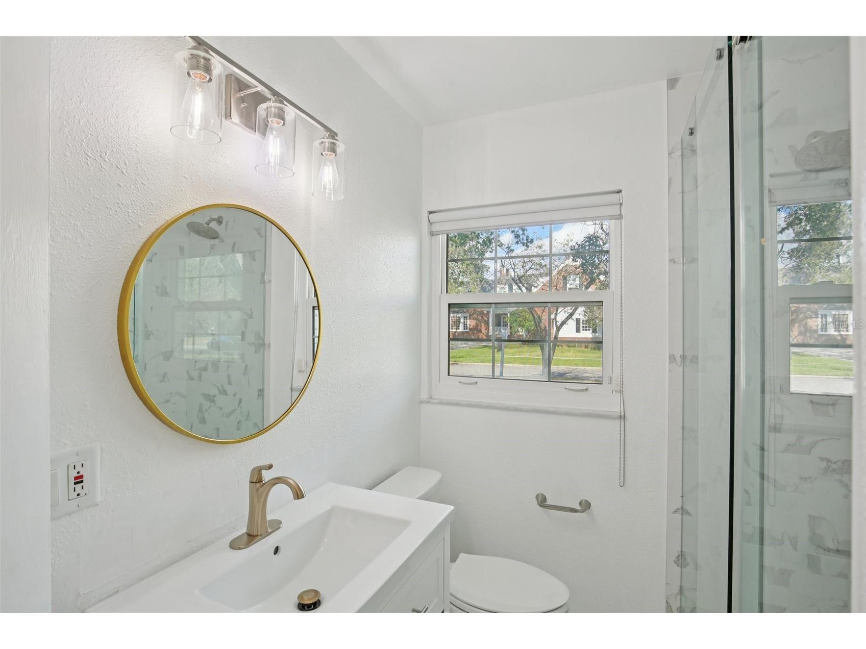 456 Marmora Avenue Tampa FL 33606 TB8468836 image25