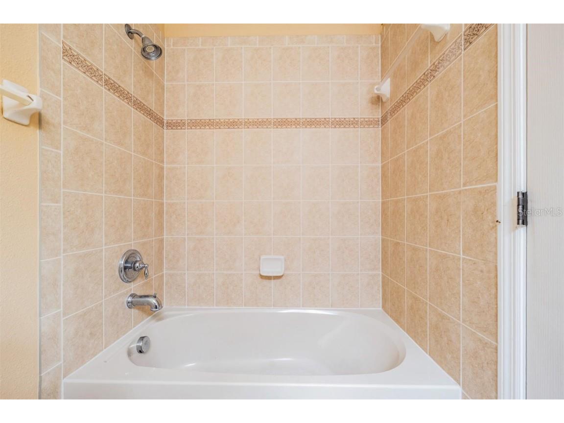 456 Oak Landing Boulevard Mulberry FL 33860 TB8430032 image33