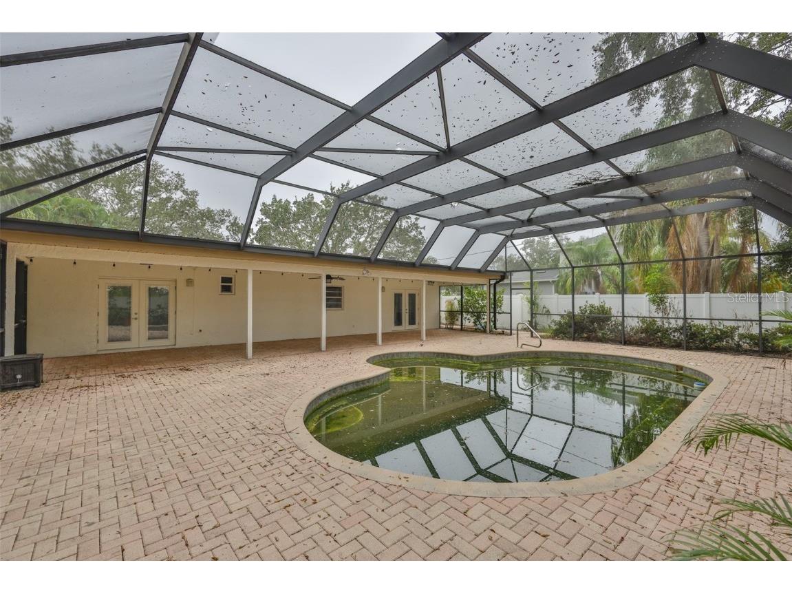 456 Rafael Boulevard NE Saint Petersburg FL 33704 TB8451567 image2