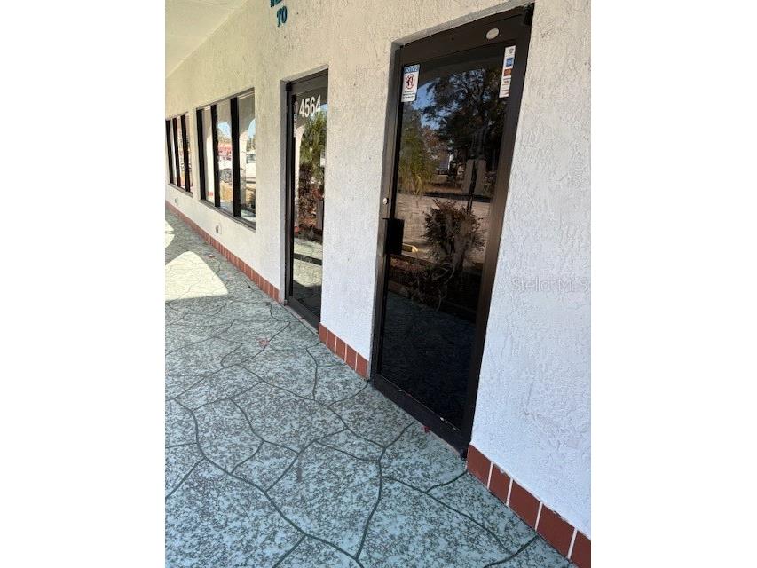 4560-4568 Commercial Way Spring Hill FL 34606 W7871285 image1