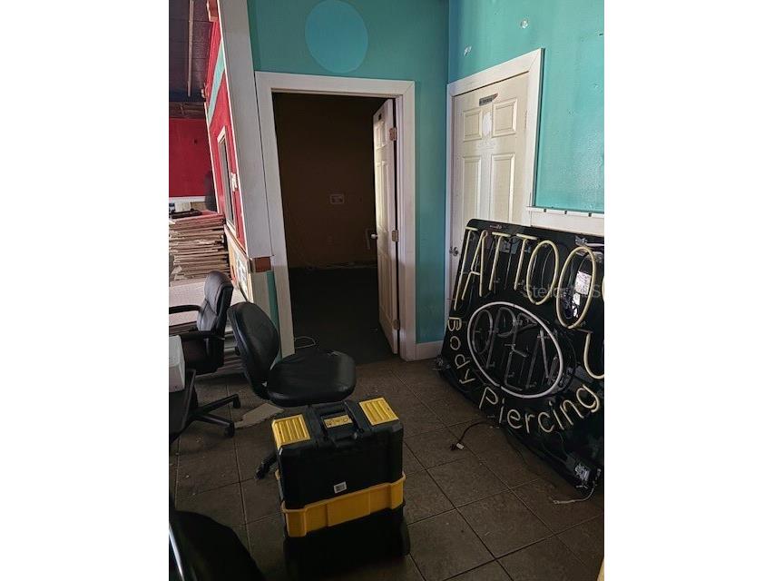 4560-4568 Commercial Way Spring Hill FL 34606 W7871285 image9