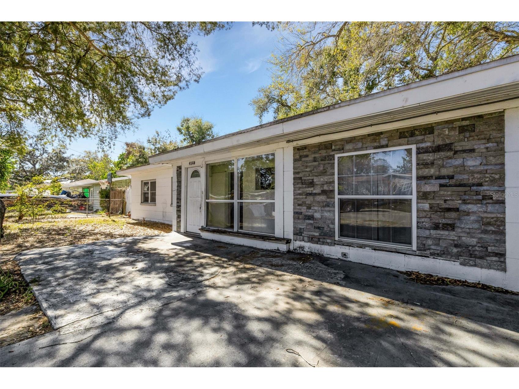 4560 68th Street N Saint Petersburg FL 33709 TB8467243 image27