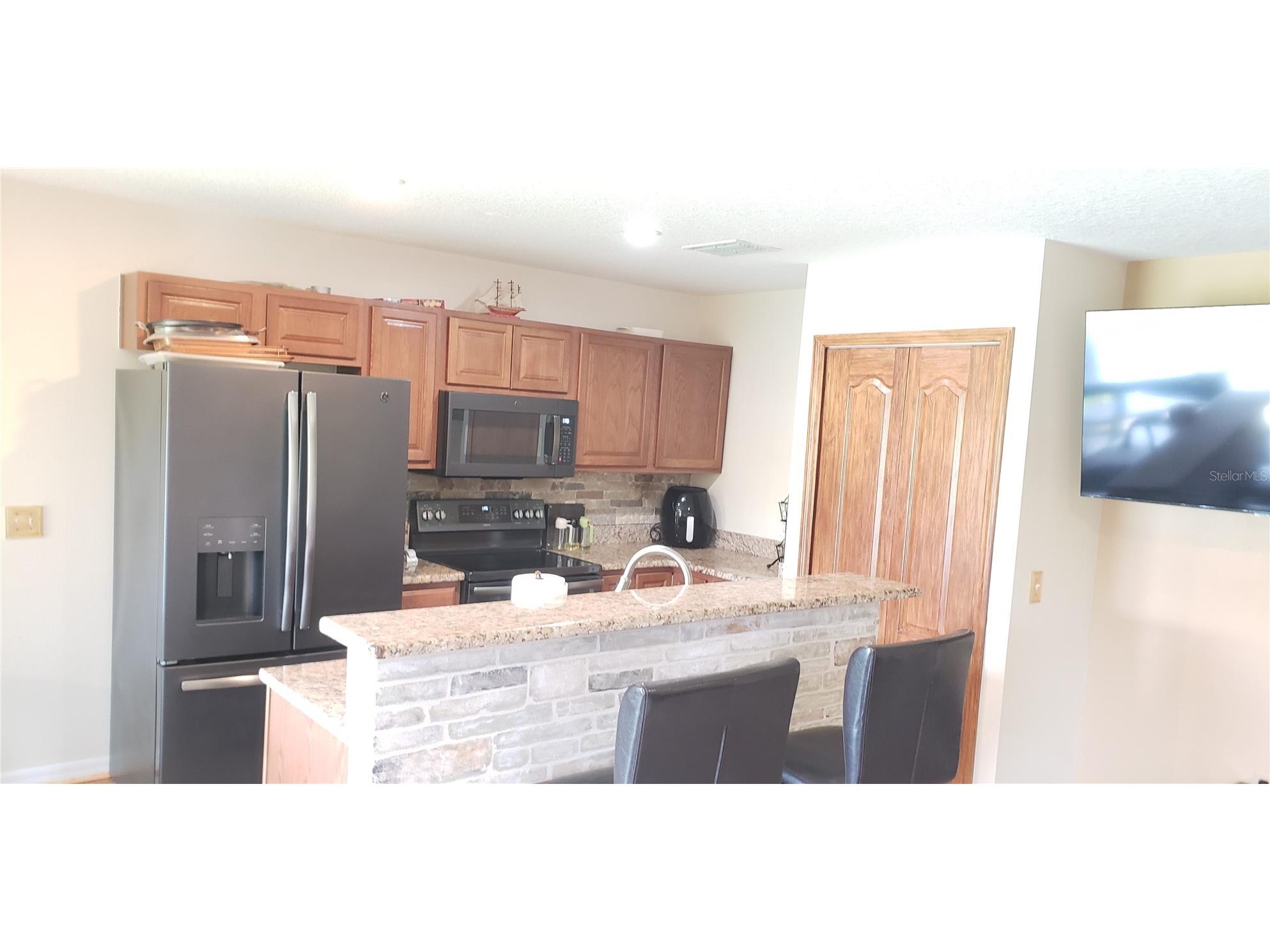 4560 Ashburn Square Drive Tampa FL 33610 TB8518678 image12