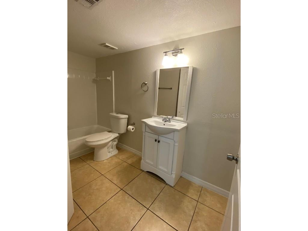 4560 Commander Drive #1313 Orlando FL 32822 O6350088 image13