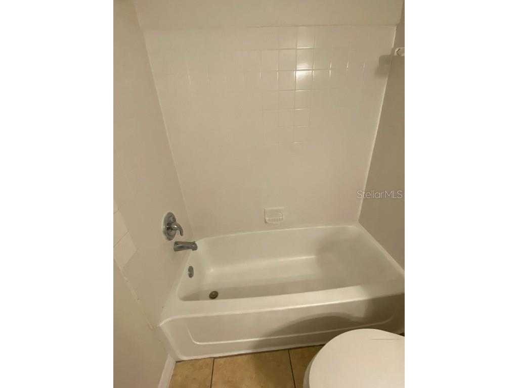 4560 Commander Drive #1313 Orlando FL 32822 O6350088 image14