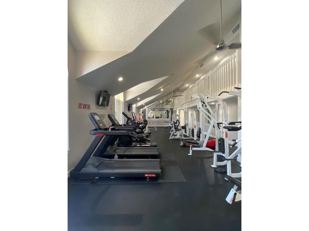 4560 Commander Drive #1313 Orlando FL 32822 O6350088 image15