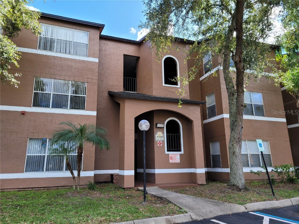 4560 Commander Drive #1327 Orlando FL 32822 O6151390 image1