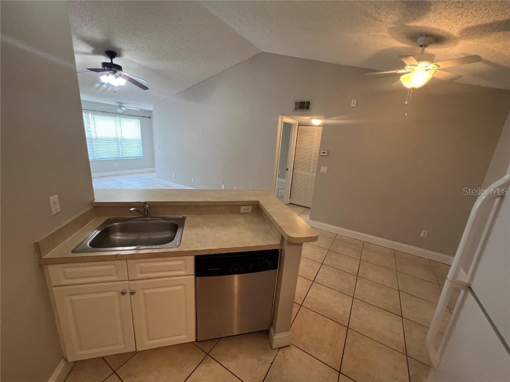 4560 Commander Drive #1333 Orlando FL 32822 S5133104 image6