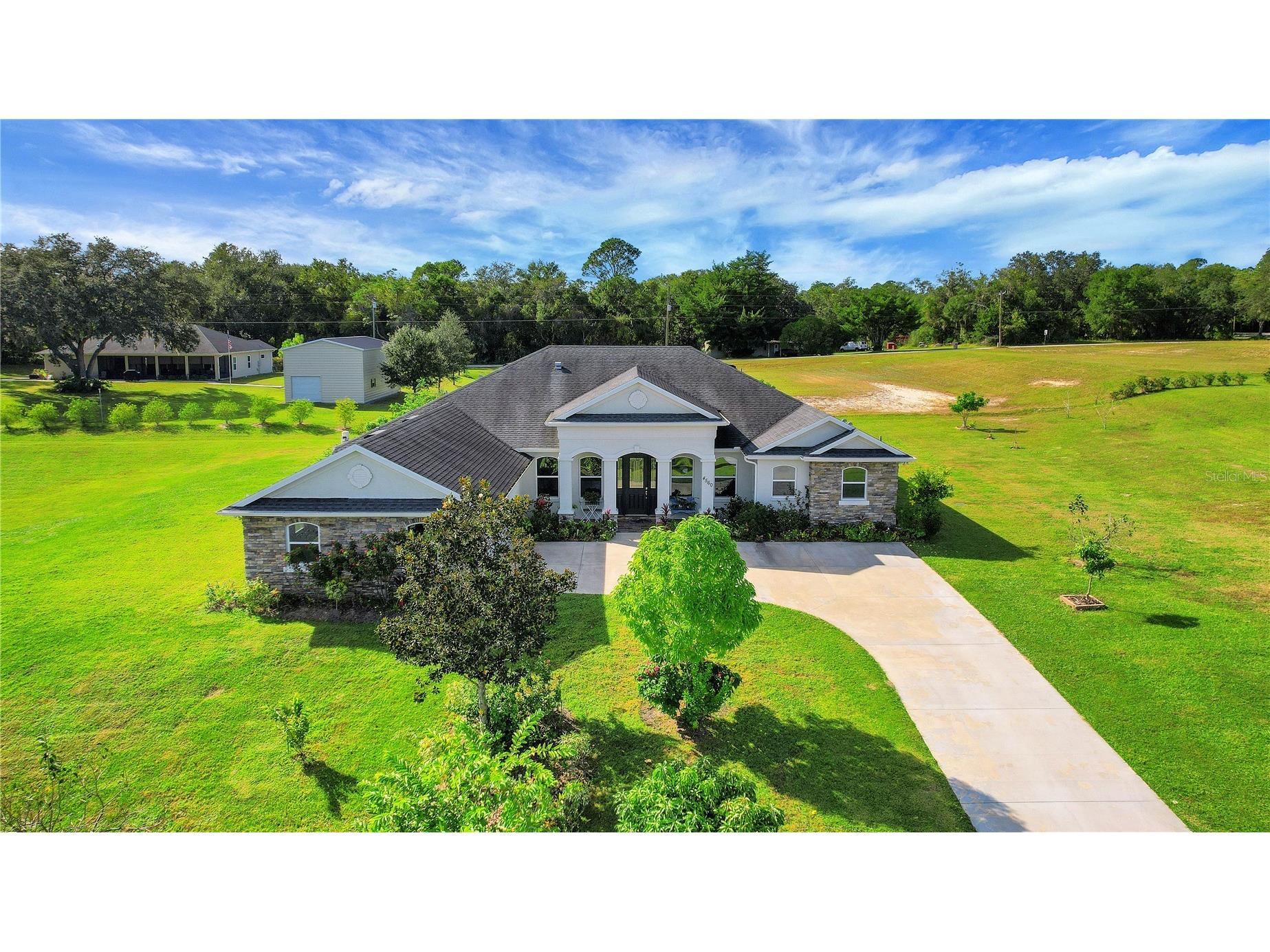 4560 Highcrest View Lady Lake FL 32159 G5104360 image2