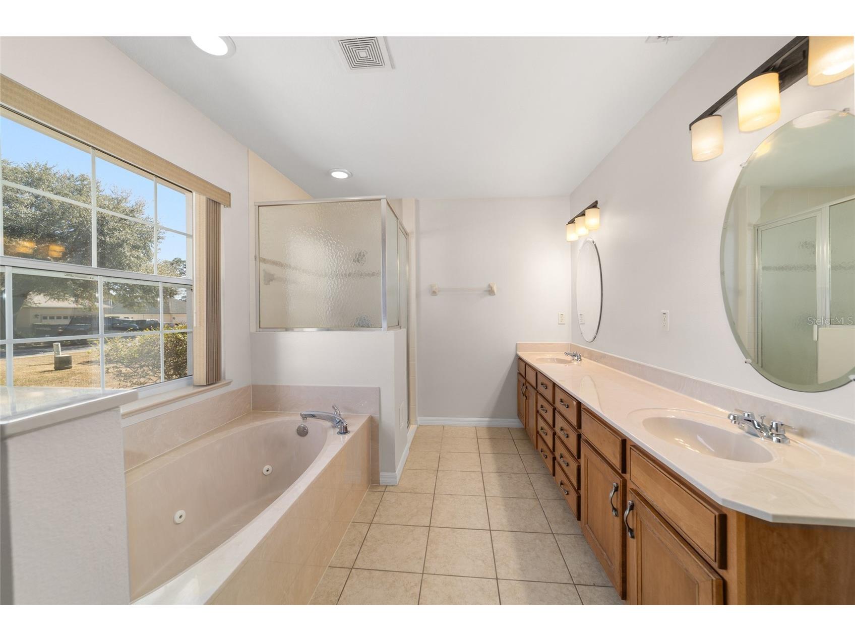 4560 NW 5th Court Ocala FL 34475 OM718237 image8