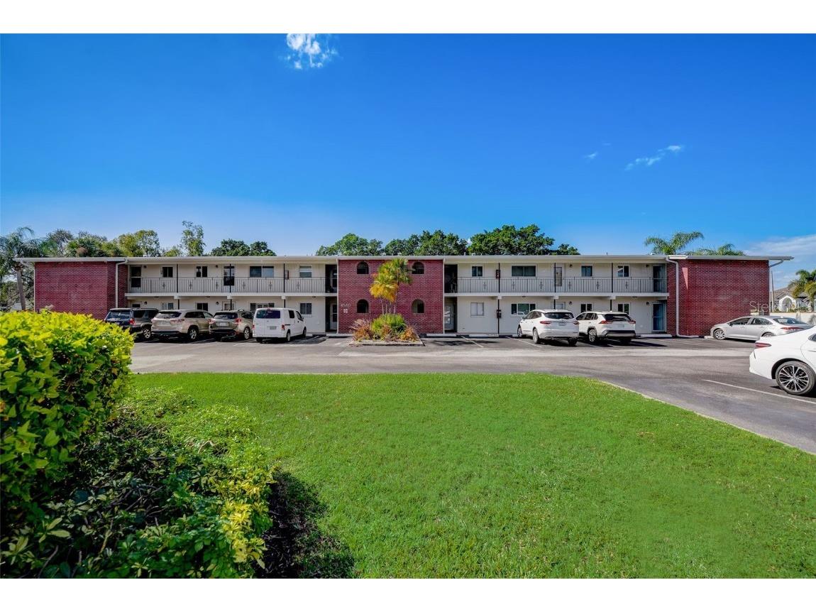 4560 Overlook Drive NE #164 Saint Petersburg FL 33703 U8219037 image1