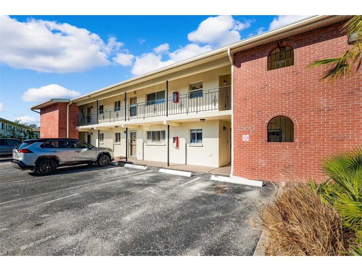 4560 Overlook Drive NE #271 Saint Petersburg FL 33703 TB8422073 image1