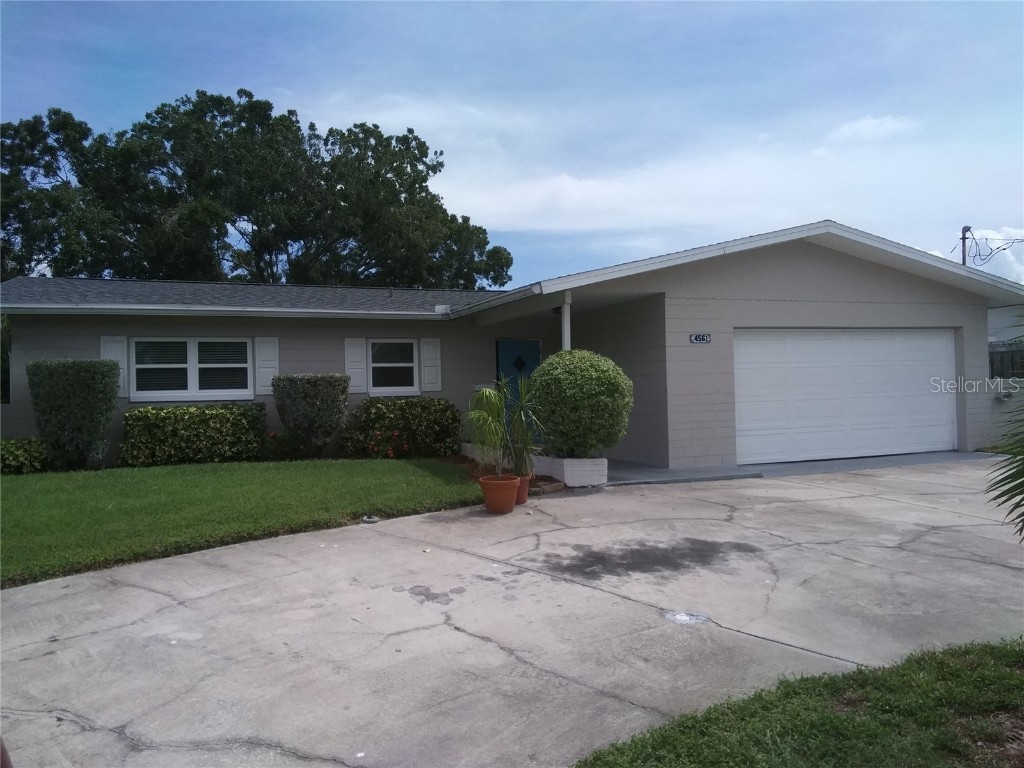 4561 14th Street NE Saint Petersburg FL 33703 U8214980 image1