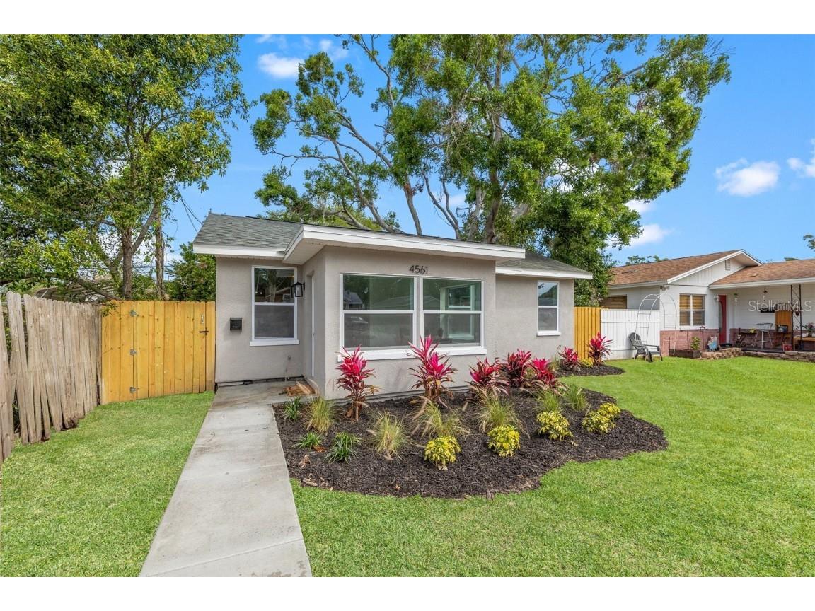 4561 21st Avenue S Saint Petersburg FL 33711 TB8369207 image1
