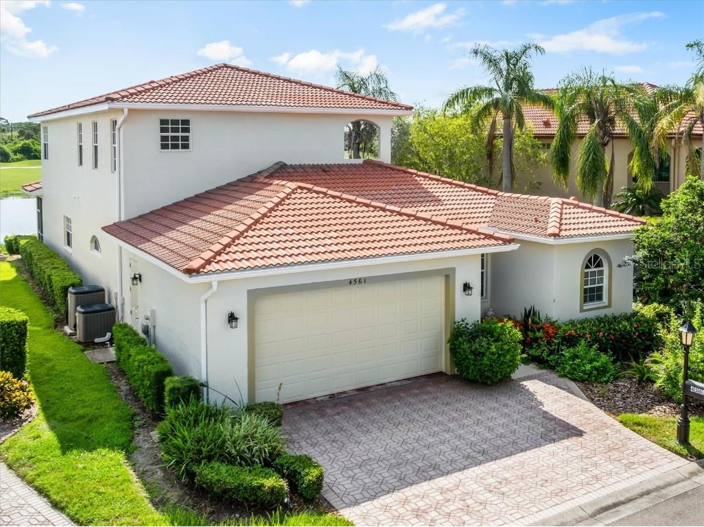 4561 Murcia Boulevard #13 Sarasota FL 34238 A4627867 image3