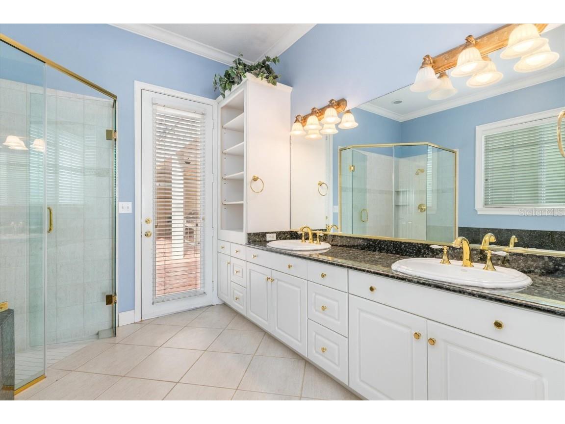 4561 Murcia Boulevard #13 Sarasota FL 34238 A4627867 image30