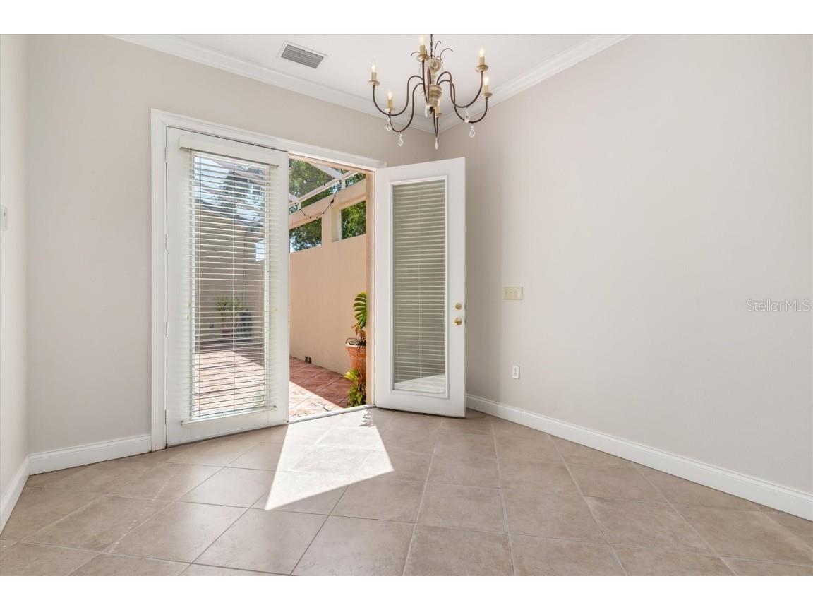 4561 Murcia Boulevard #13 Sarasota FL 34238 A4627867 image42