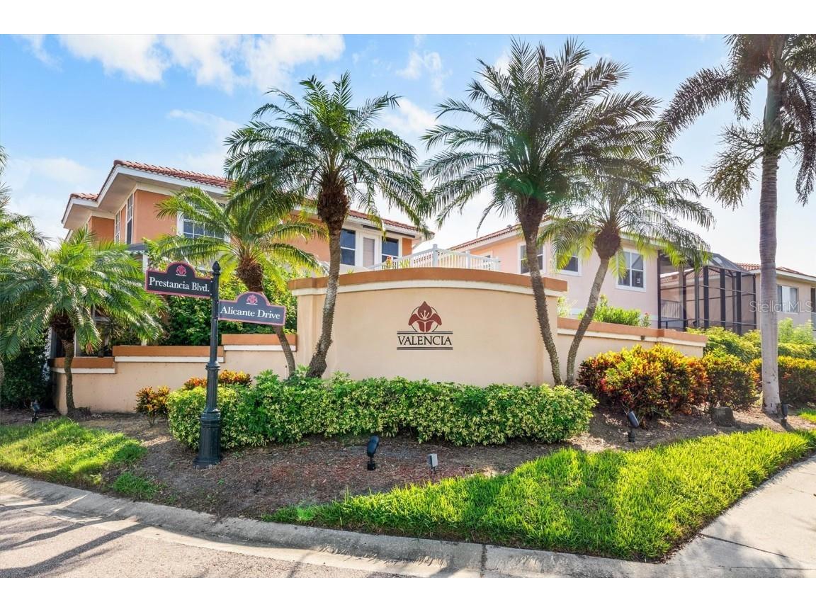 4561 Murcia Boulevard #13 Sarasota FL 34238 A4627867 image59
