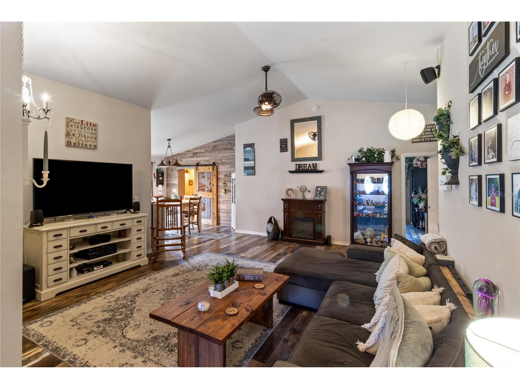 4562 Fairway Oaks Drive Mulberry FL 33860 L4962481 image10