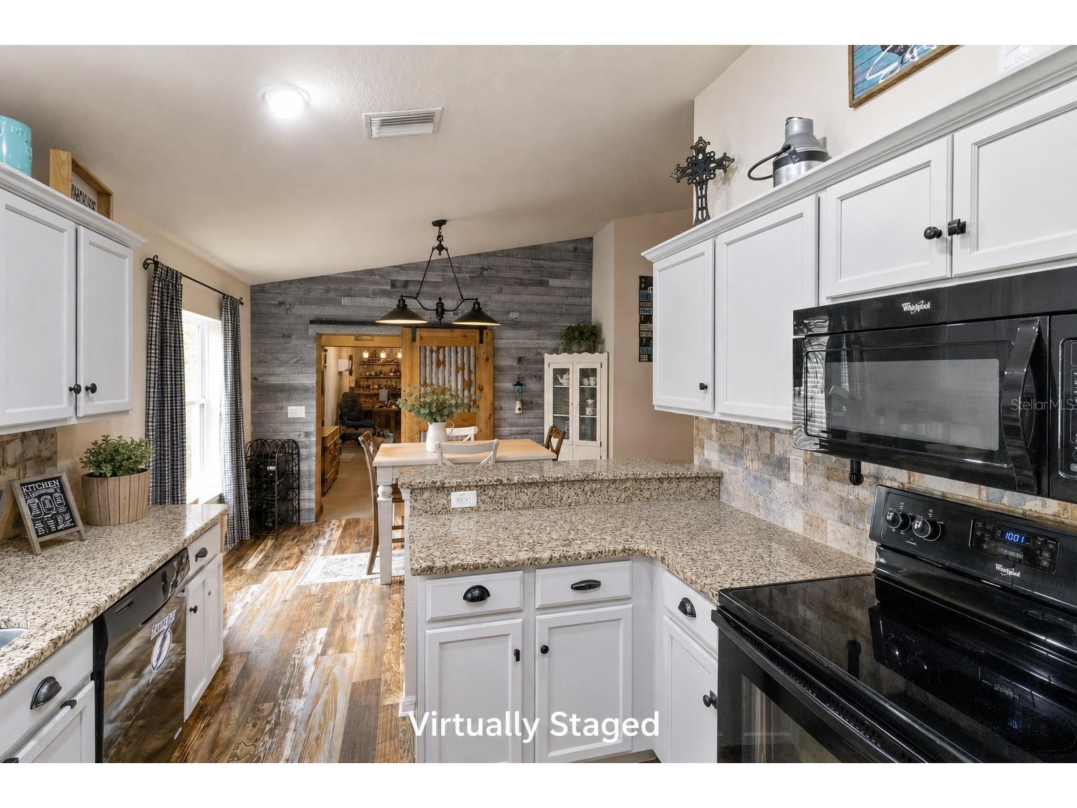 4562 Fairway Oaks Drive Mulberry FL 33860 L4962481 image8