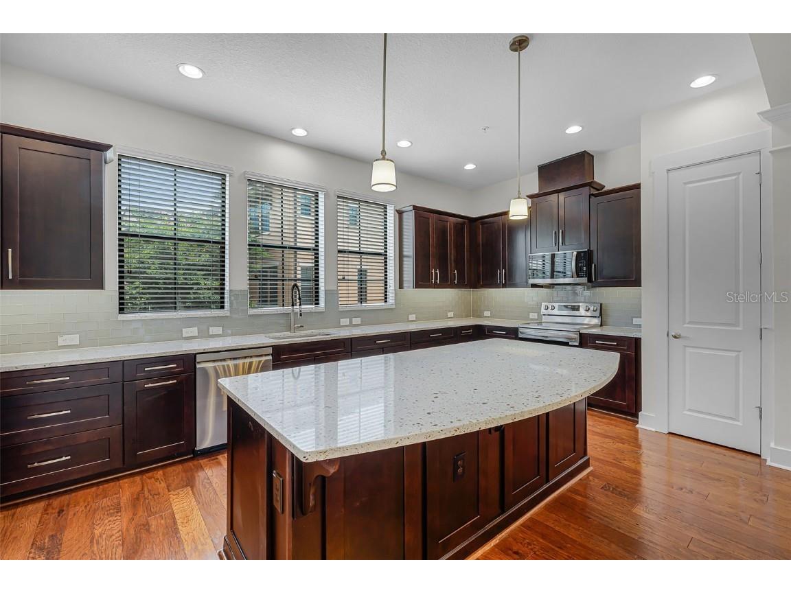 4562 Lower Park Road Orlando FL 32814 O6321823 image2