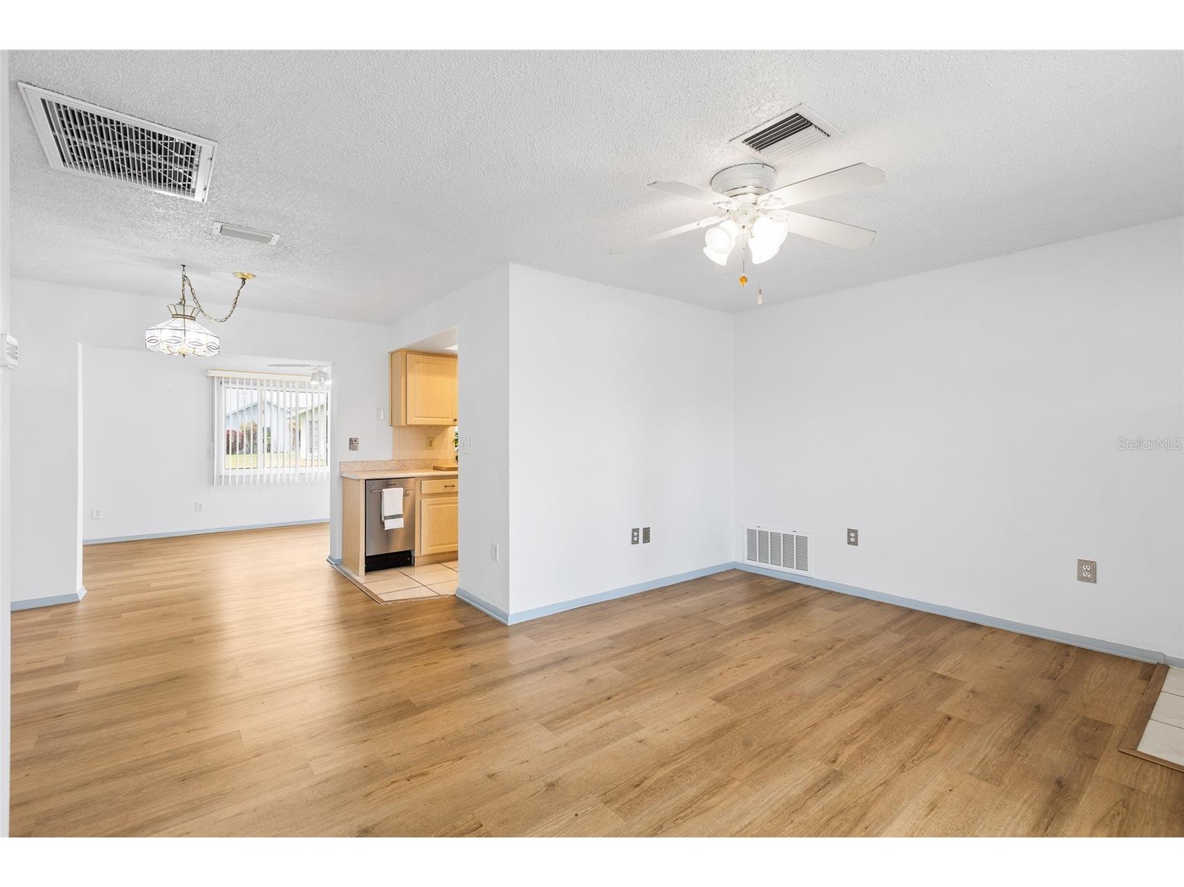 4563 Great Lakes Drive S Clearwater FL 33762 TB8507022 image9