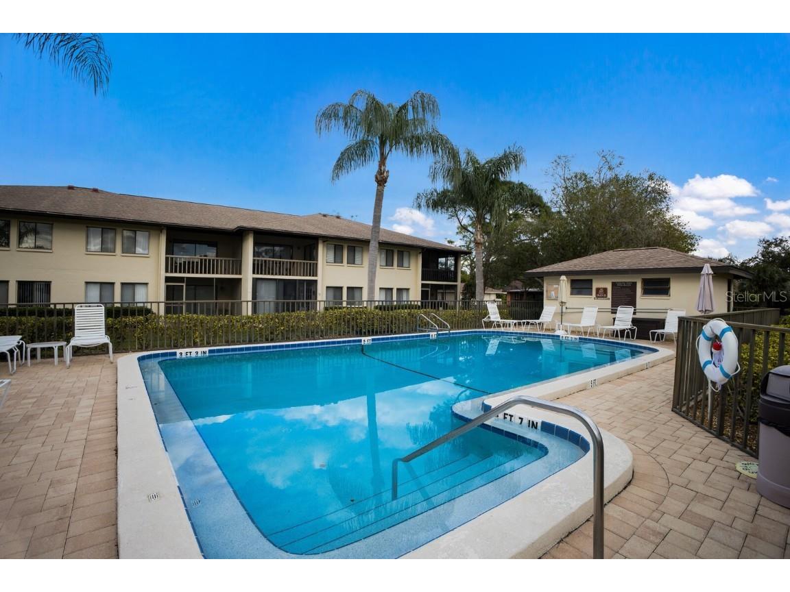4564 Longwater #53 Sarasota FL 34235 A4611958 image1