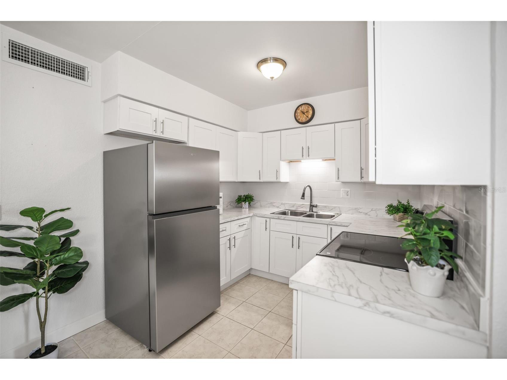 4565 Duhme Road #102 Saint Petersburg FL 33708 TB8509056 image9