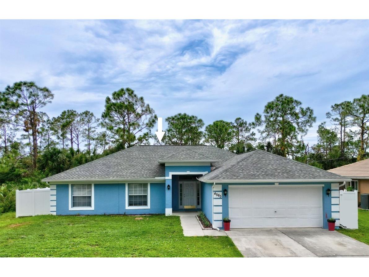 4565 Fernway Drive North Port FL 34288 C7466927 image1