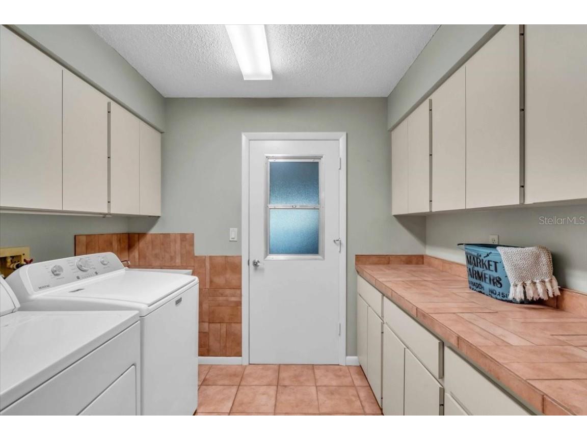 4565 Lakecrest Place #18 Sarasota FL 34233 A4668445 image17