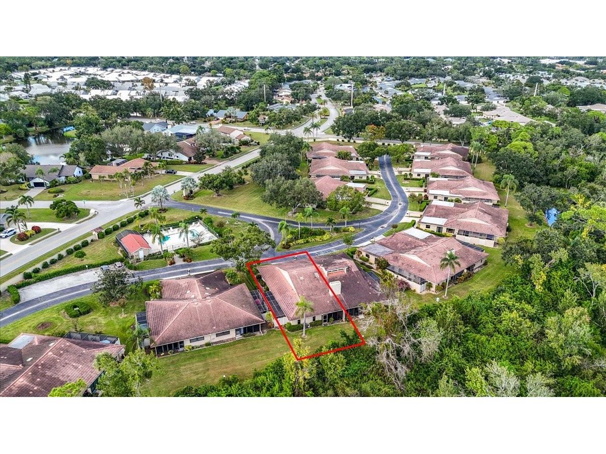 4565 Lakecrest Place #18 Sarasota FL 34233 A4668445 image38