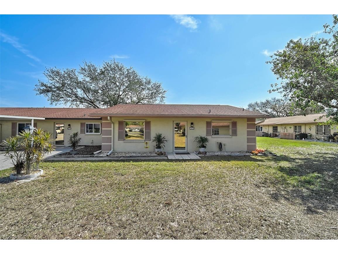 4565 Mohican Trail #129 Sarasota FL 34233 A4639095 image1