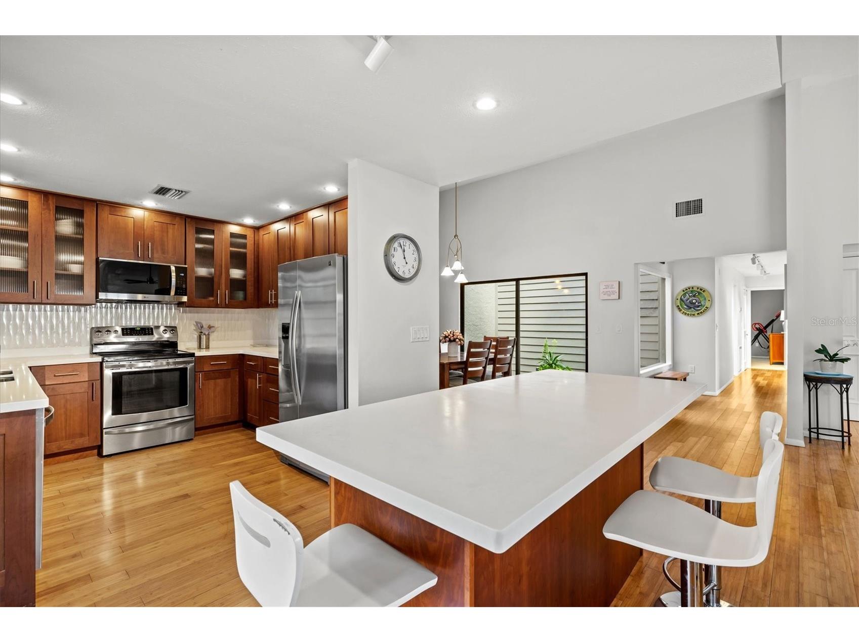 4566 Hidden View Place #7 Sarasota FL 34235 A4690147 image12