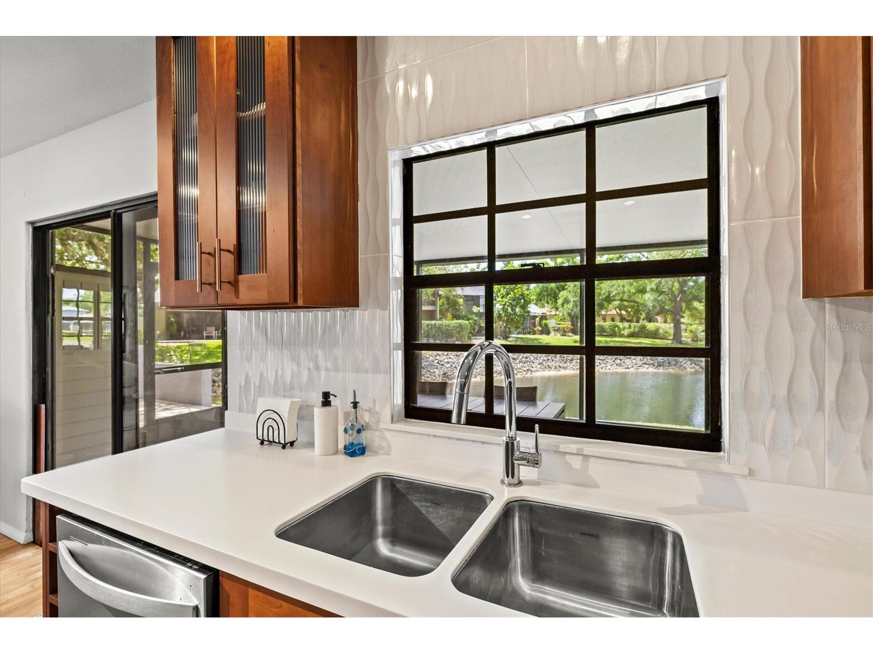 4566 Hidden View Place #7 Sarasota FL 34235 A4690147 image15
