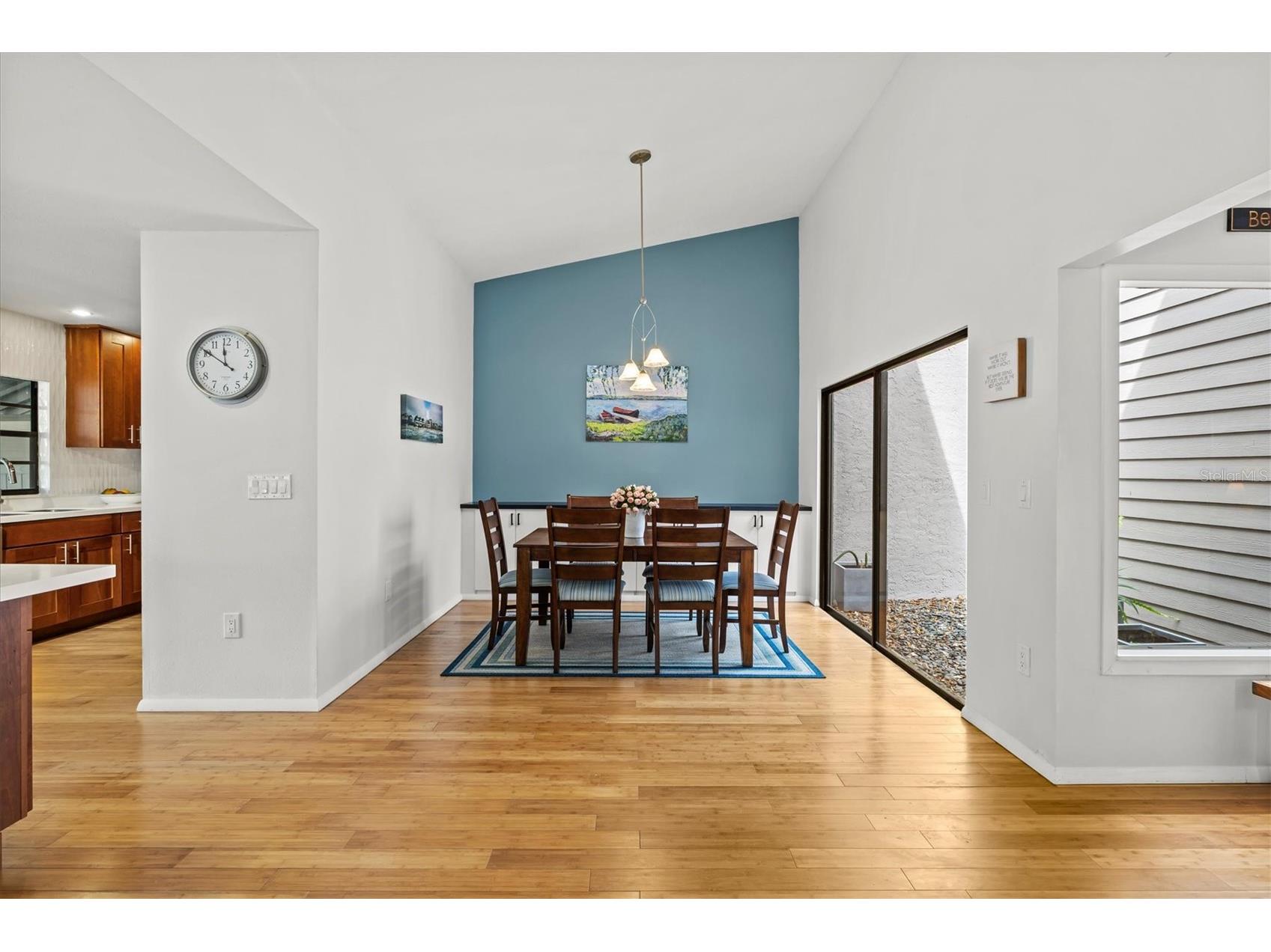 4566 Hidden View Place #7 Sarasota FL 34235 A4690147 image19