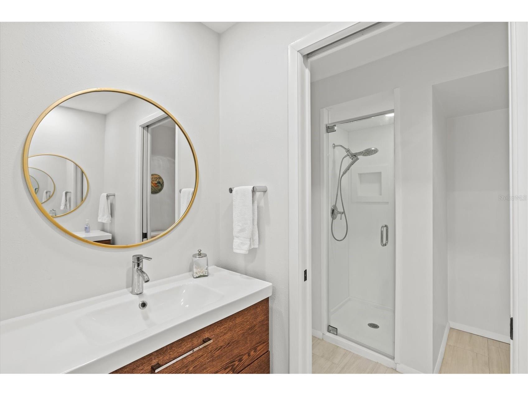 4566 Hidden View Place #7 Sarasota FL 34235 A4690147 image31