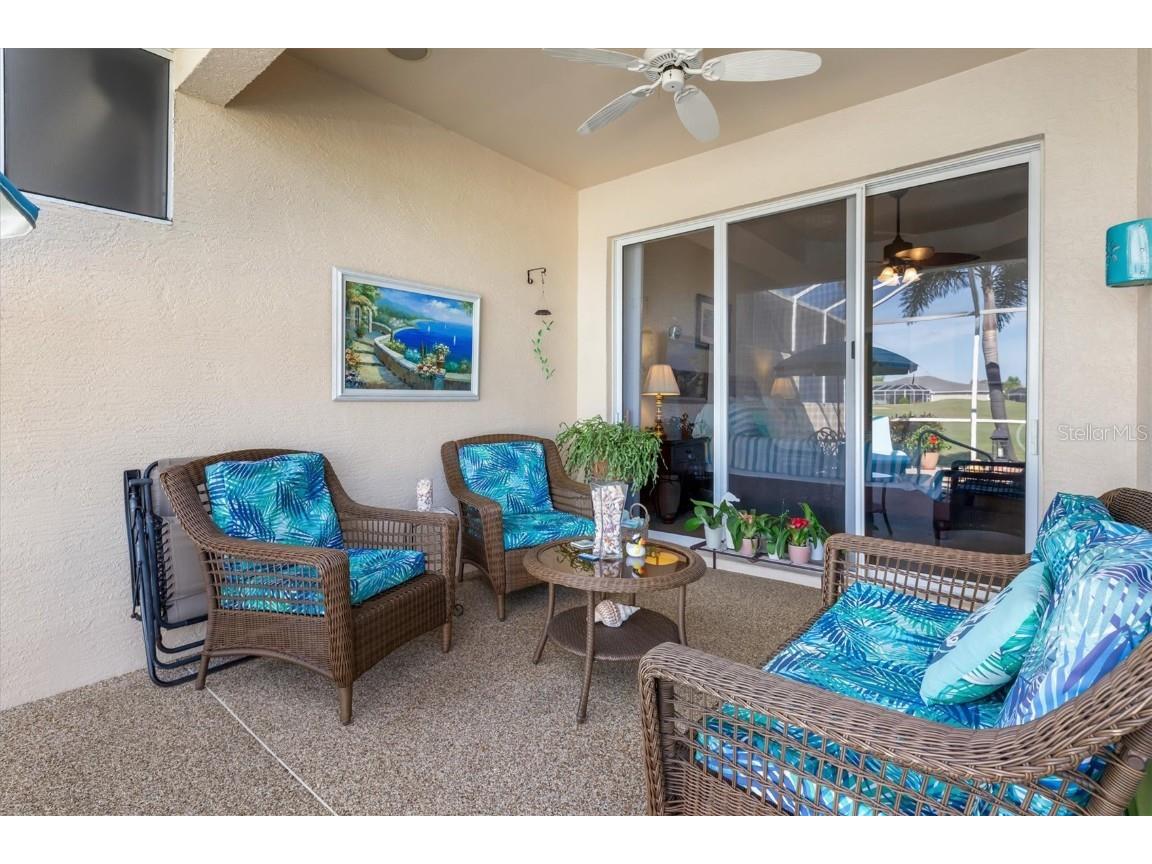 4567 Whispering Oaks Dr North Port FL 34287 D6145081 image4