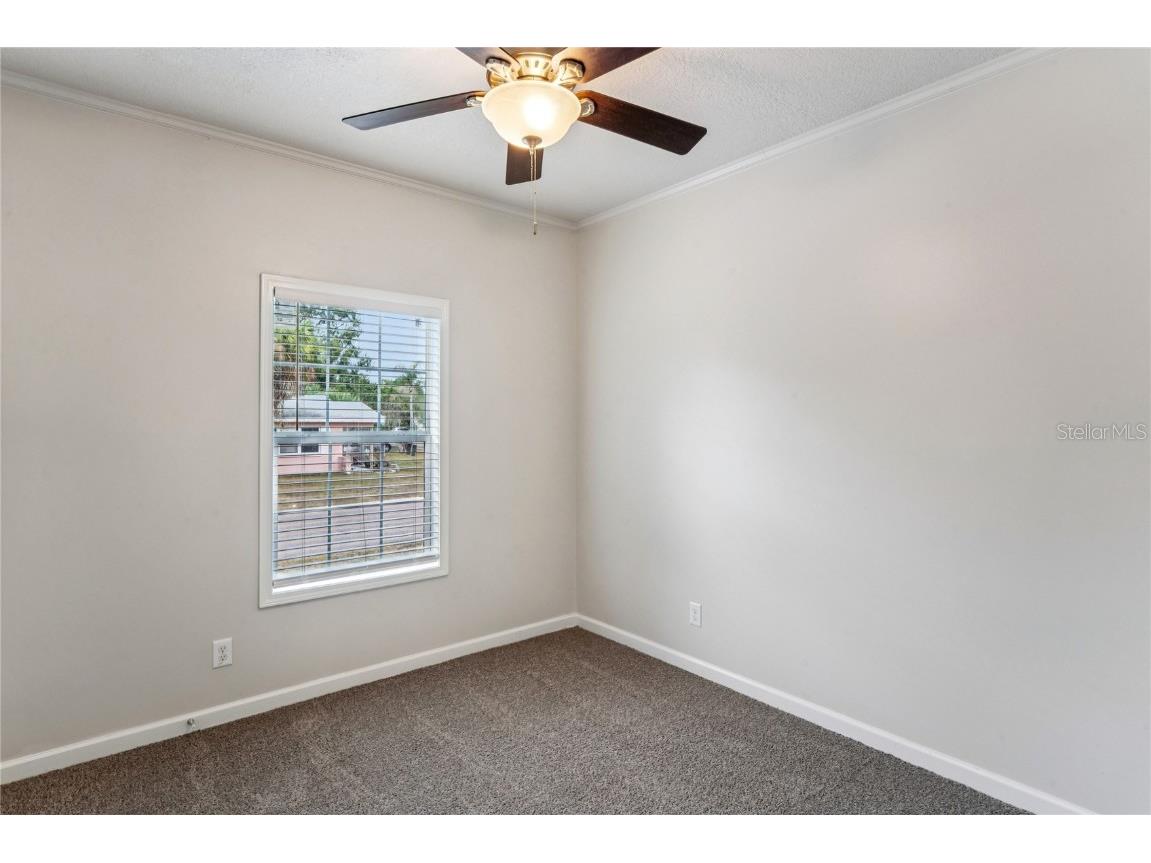 4568 18th Avenue S Saint Petersburg FL 33711 TB8375759 image1