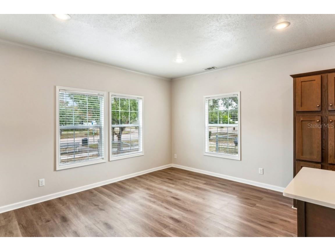 4568 18th Avenue S Saint Petersburg FL 33711 TB8375759 image19