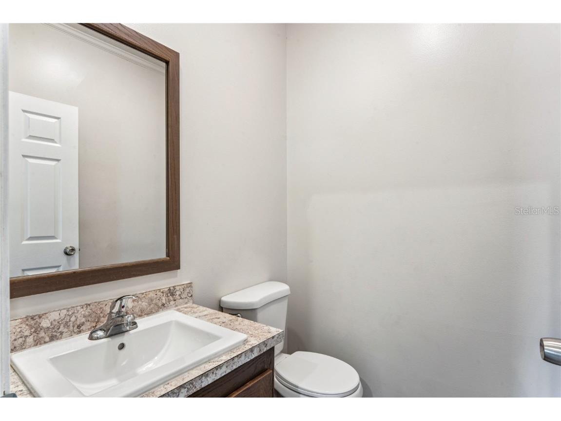 4568 18th Avenue S Saint Petersburg FL 33711 TB8375759 image3