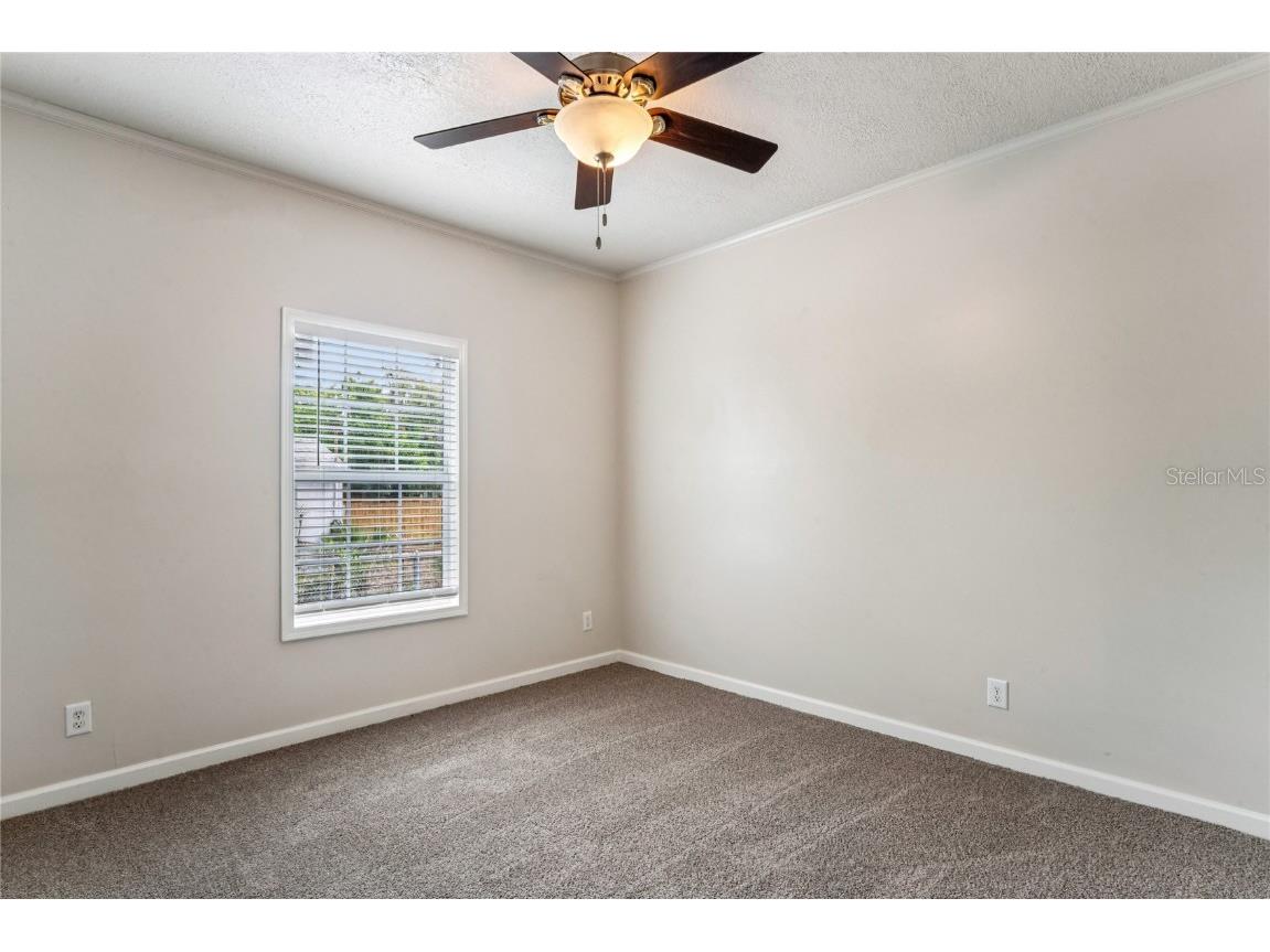 4568 18th Avenue S Saint Petersburg FL 33711 TB8375759 image4