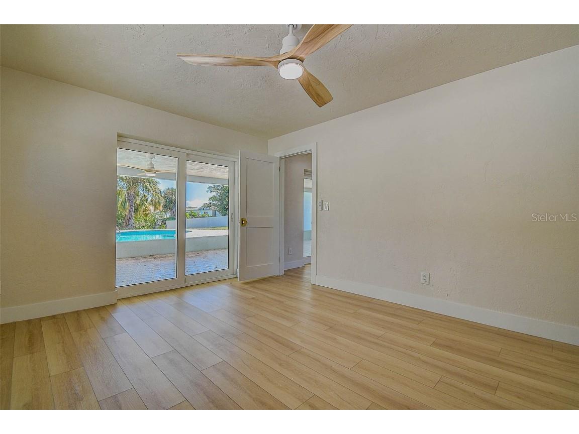 4568 40th Street S Saint Petersburg FL 33711 TB8434196 image35