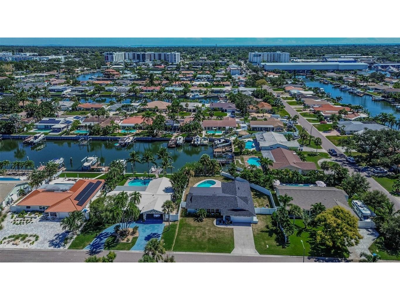 4568 40th Street S Saint Petersburg FL 33711 TB8434196 image37