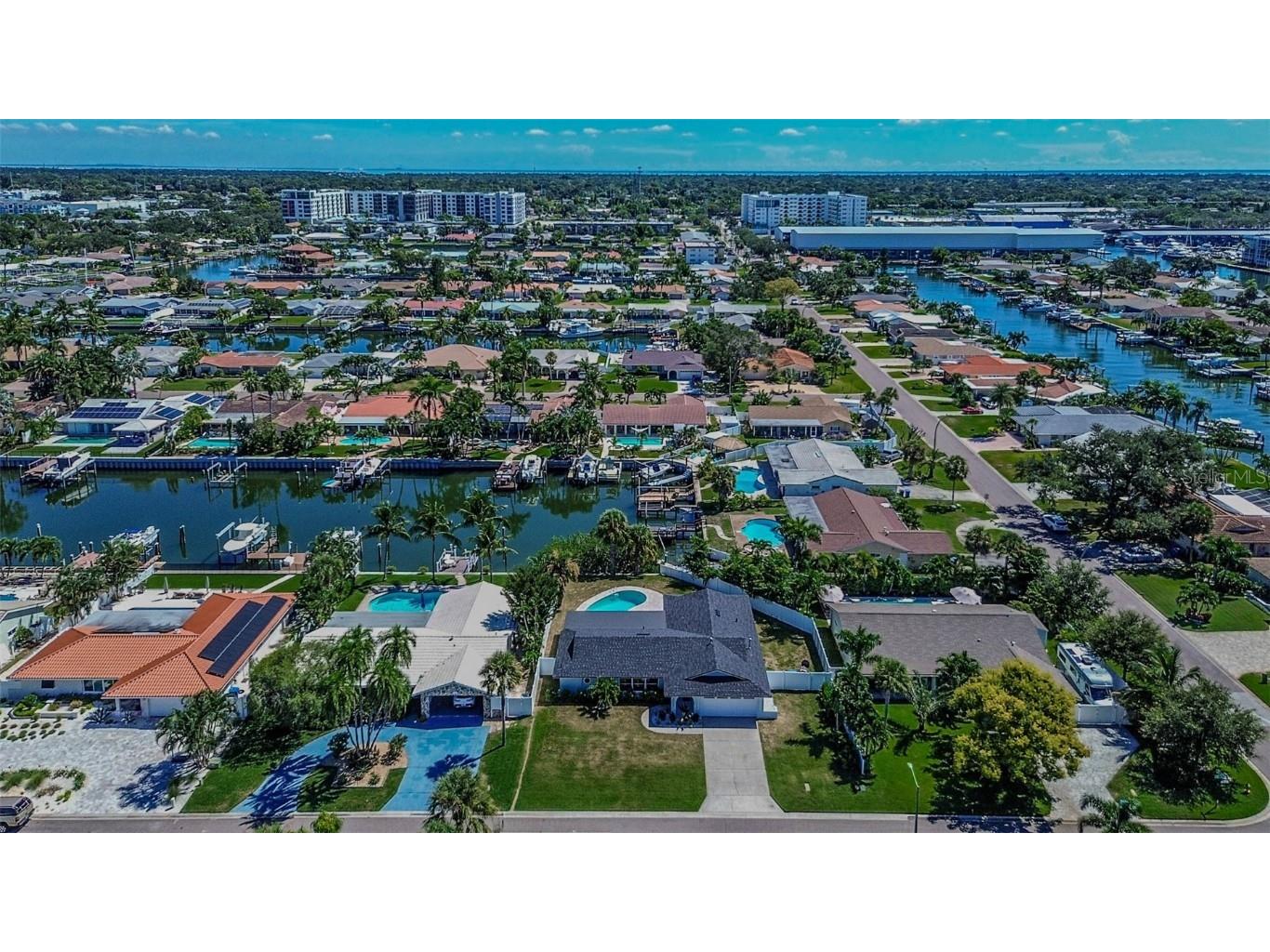 4568 40th Street S Saint Petersburg FL 33711 TB8434196 image43