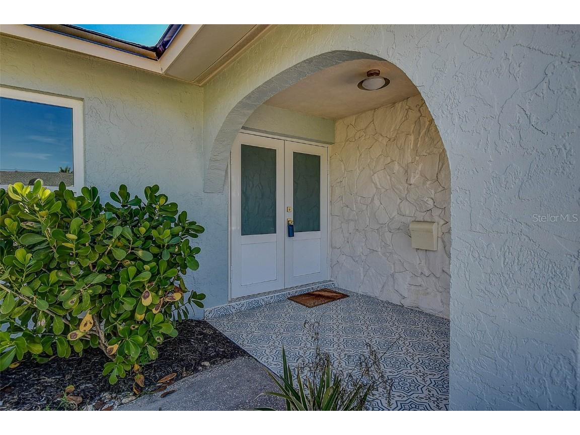 4568 40th Street S Saint Petersburg FL 33711 TB8434196 image5