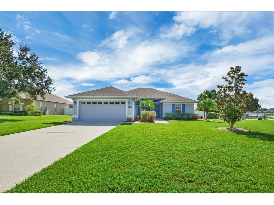 4569 Mandolin Boulevard Winter Haven FL 33884 P4935543 image1
