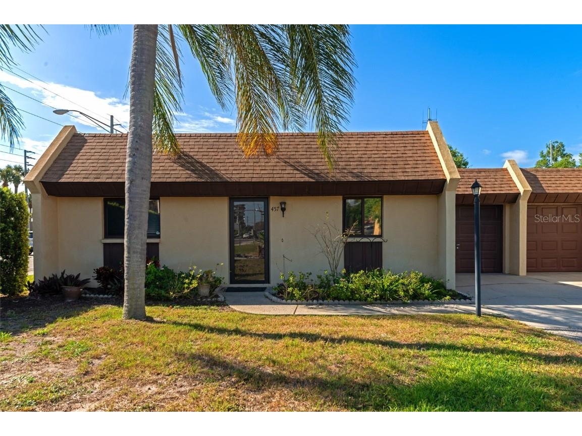 457 Albee Farm Road #V-13 Venice FL 34285 A4604552 image1