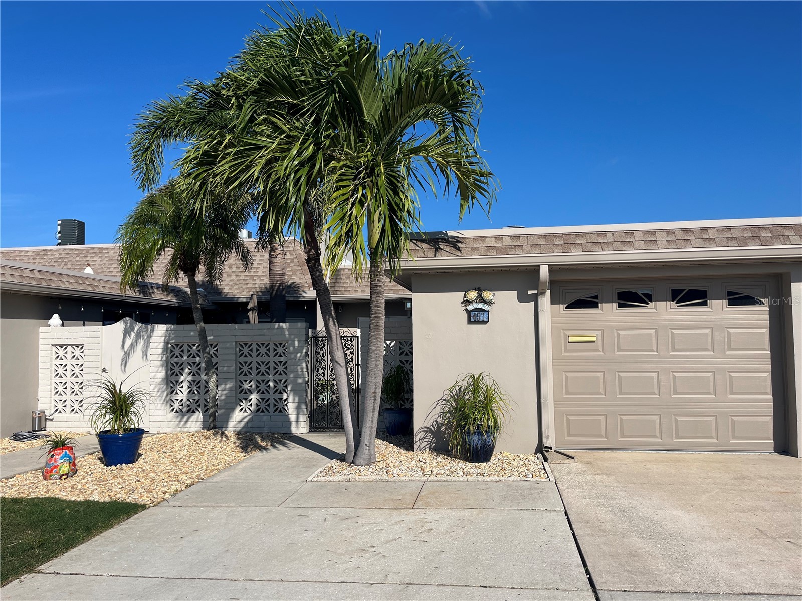 457 Boca Ciega Point Boulevard N Saint Petersburg FL 33708 - BOCA CIEGA BAY O6347842 image1