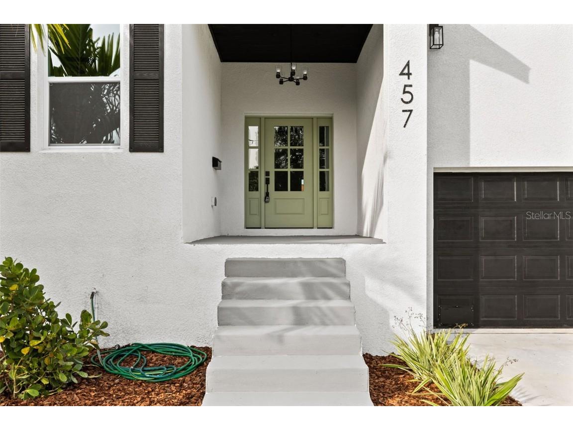 457 Dawson Avenue NE Saint Petersburg FL 33703 TB8341839 image1
